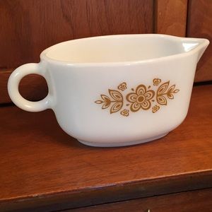 Vintage Pyrex Milk Glass Gold Butterfly Gravy Boat